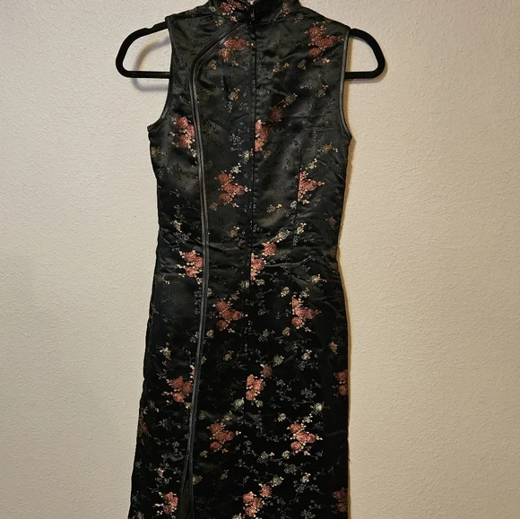 H&M Women's Size 4 Sleeveless Black Floral Dress - Picture 6 of 7